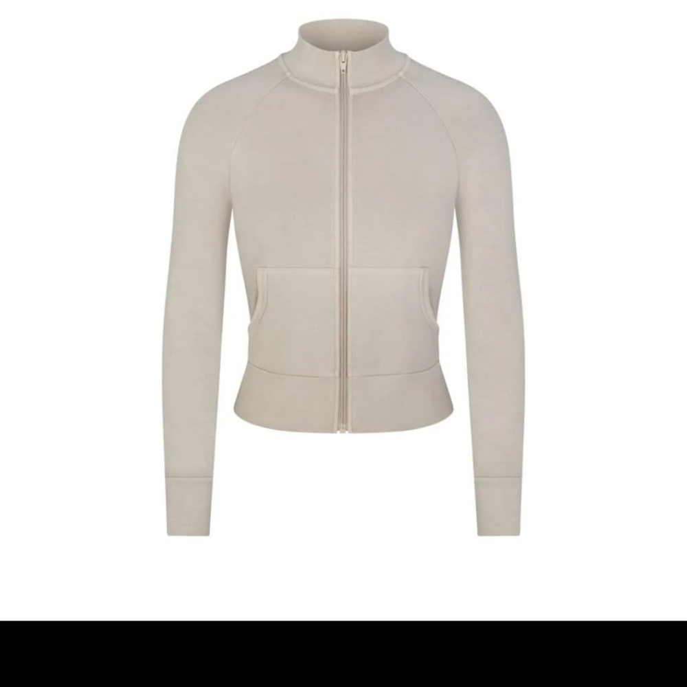 SKIMS outdoor track jacket- Stone color. sold out!!!